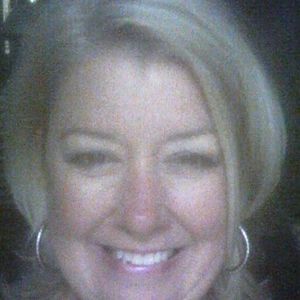 Meet your Posher, Lorraine