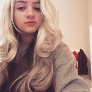 Meet your Posher, Madeline