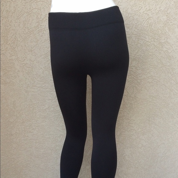 ⚡️SALE⚡️Bundle of 6 fleece lined leggings - Picture 2 of 2