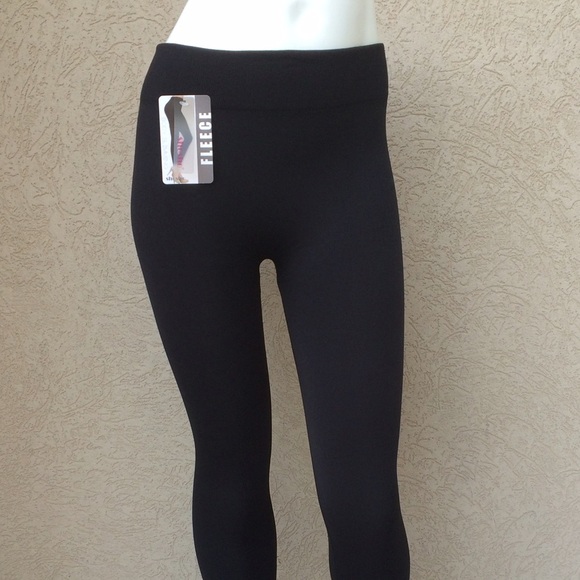 ⚡️SALE⚡️Bundle 3 pair Black fleece lined leggings - Picture 3 of 3