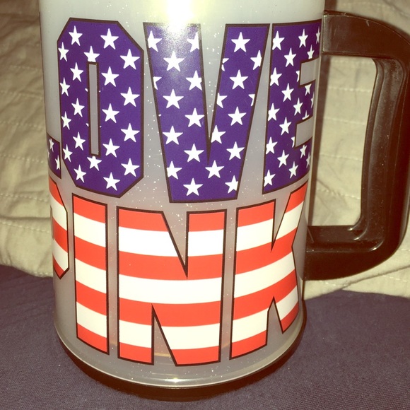 LOVE PINK MUG