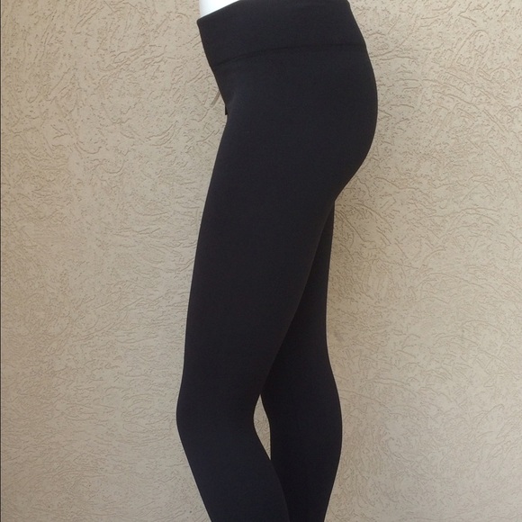 ⚡️SALE⚡️Black fleece lined leggings - Picture 3 of 3