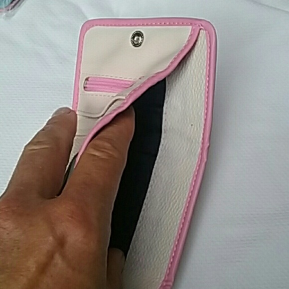 Wallet - Picture 3 of 3