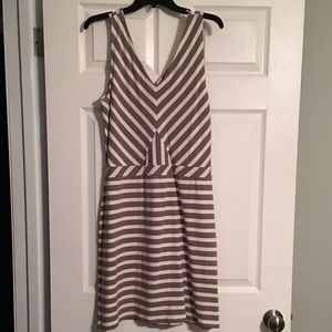 Cremieux sleeveless dress