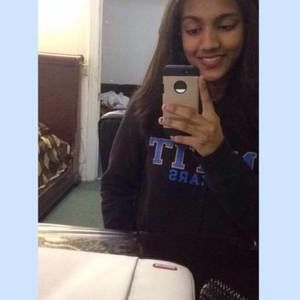 Meet your Posher, Anika