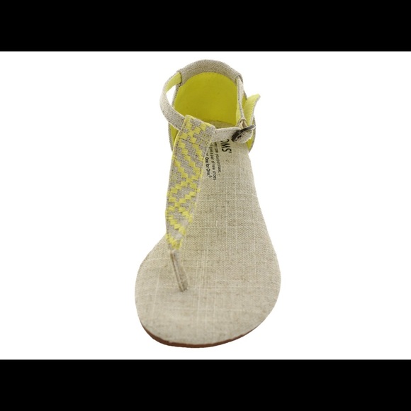ISO: TOMS Playa Sandals in yellow NOT FOR SALE!! - Picture 3 of 4