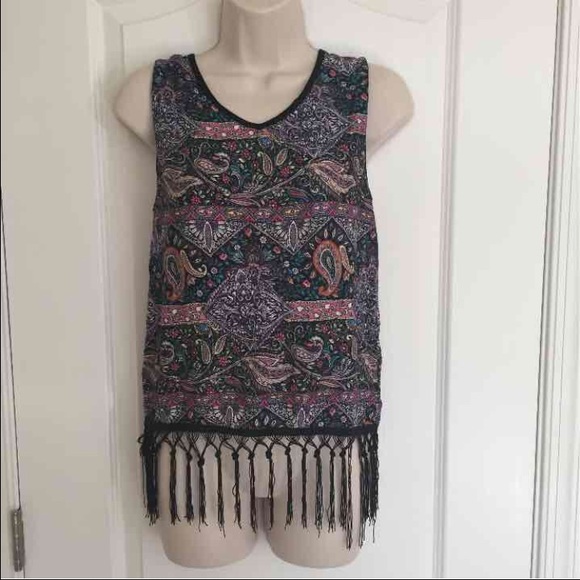 💐 Floral Tops! - Picture 3 of 3