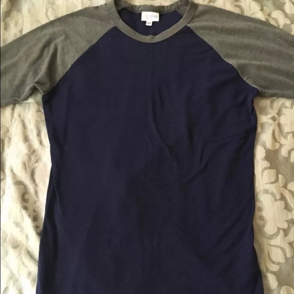LuLaRoe xs randy tee shirt