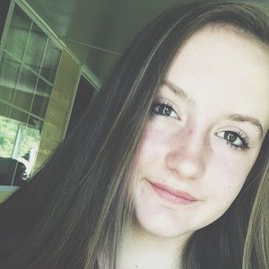 Meet your Posher, Savannah