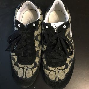 Coach shoes size 8.5
