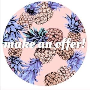 SALE SALE!!!! MAKE ME A REASONABLE OFFER!!