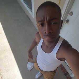 Meet your Posher, Dee