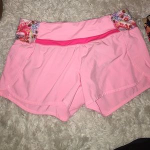 Lululemon Speedy short
