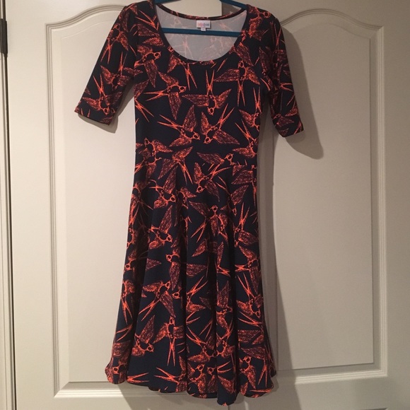 EUC Lularoe Nicole dress size Medium