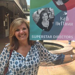 Meet your Posher, Kelli