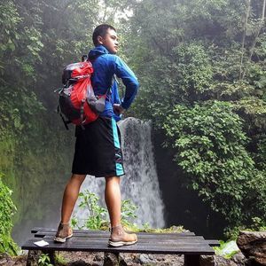 Meet your Posher, Robert