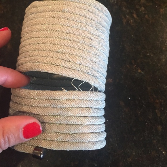 Missoni statement cuff. - Picture 3 of 4
