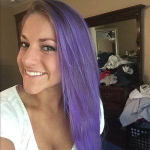 Meet your Posher, Lauren