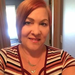 Meet your Posher, Suzanne