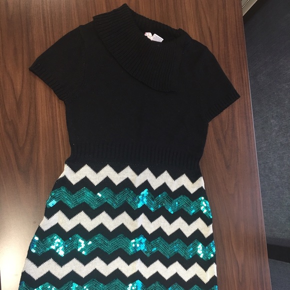 Girls dress with cape.