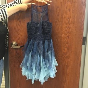 Girls formal dress. Size 3/4.