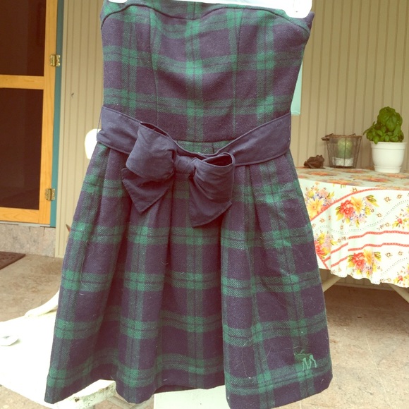 Abercrombie and Fitch Strapless Dress