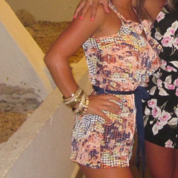 SOLD Gorgeous multi colored romper - Picture 4 of 4