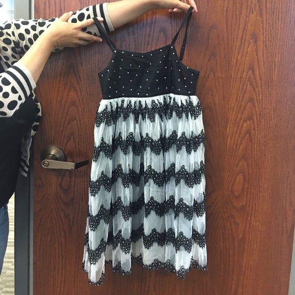 Girls dress.