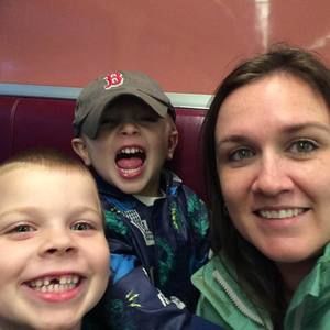 Meet your Posher, Christie