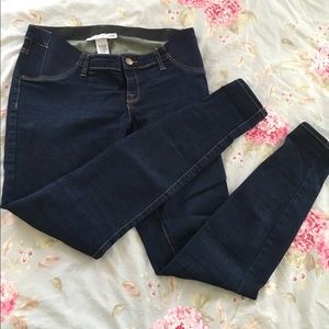 Liz Lange Maternity jeggings