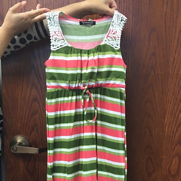 Girls dress