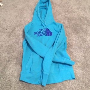💯PRICE DROP💯Blue North Face hoodie!!