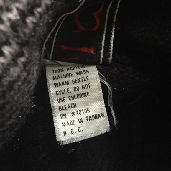 Winter Hat - Picture 3 of 4