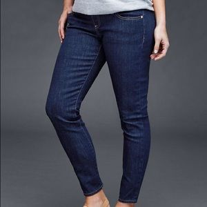 NWT Gap Demi Panel Maternity Jeans 28 Medium Wash