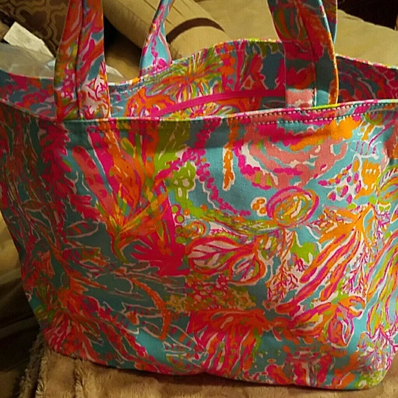 NWT Lilly Pulitzer Scuba to Cuba beach tote