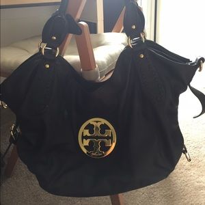 Black Purse
