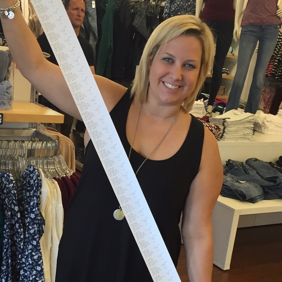 Meet your Posher, Whitney - Picture 1 of 1