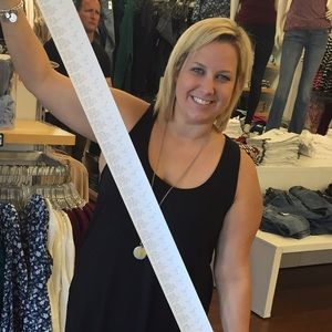 Meet your Posher, Whitney