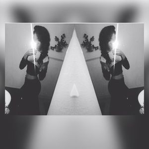 Meet your Posher, Amirra