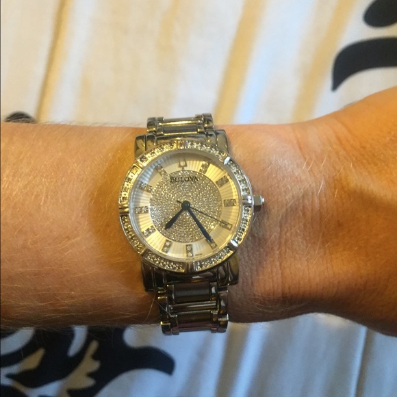 Bulova 96P143 Women's Highbridge Quartz Diamond Engraved Silver Dial Steel Bracelet Watch Lightly used Bulova 96P143 Diamond watch