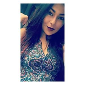 Meet your Posher, Daniela