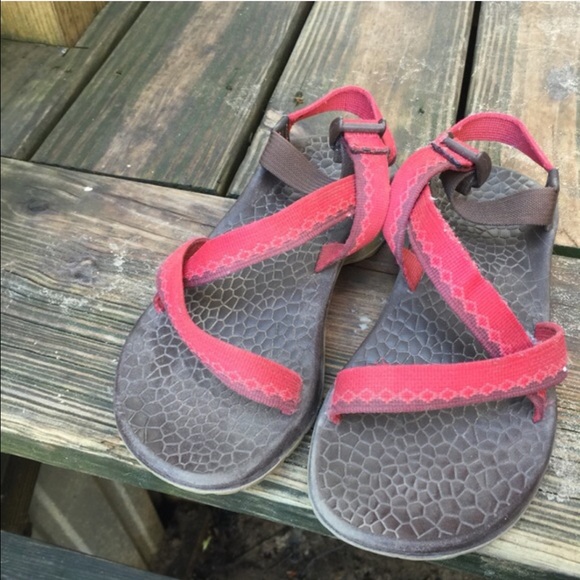 Chacos size 7