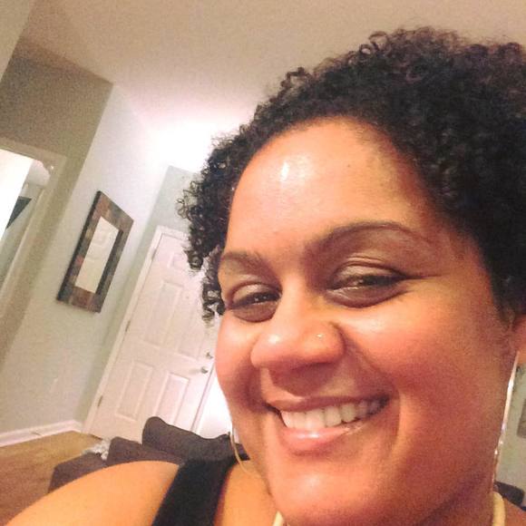 Meet your Posher, Shari