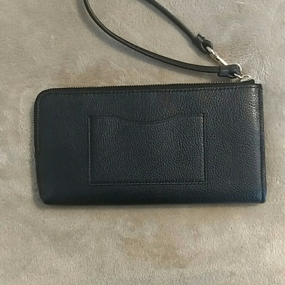 Coach Wristlet - Picture 2 of 4