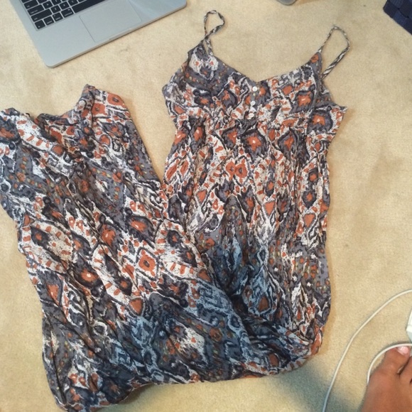 Very pretty printed maxi dress!