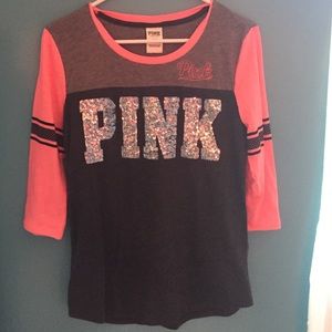 Vs pink 3/4 sleeve tee