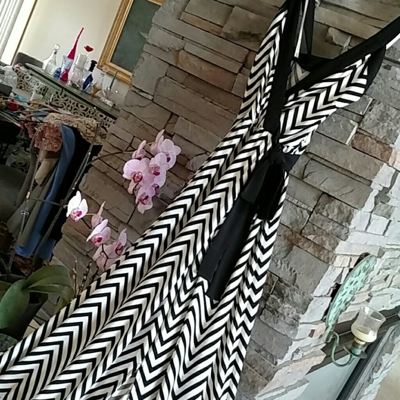 Boston Proper, Maxi Dress , Black & White