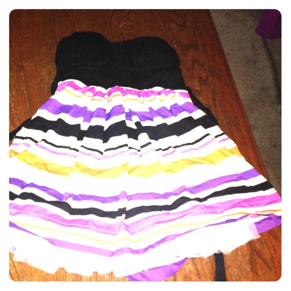 Lily Rose Dresses & Skirts - Girly and fun tube top dress