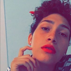 Meet your Posher, Grace