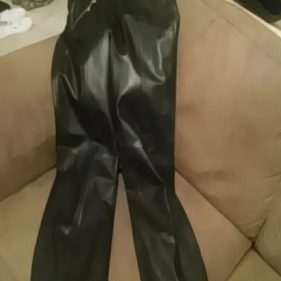 Wilson leather  blk leather pants sz6